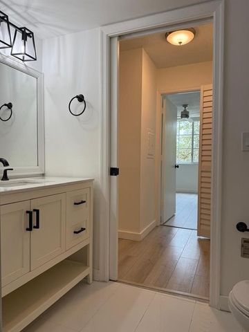 4828 N State Road 7 104, Pompano Beach, FL 33073