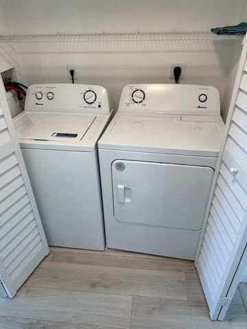 4828 N State Road 7 104, Pompano Beach, FL 33073