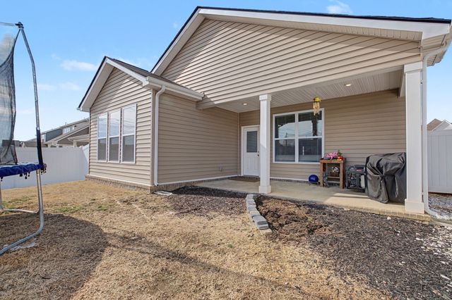 1253 Inverness Pass, Lebanon, TN 37087