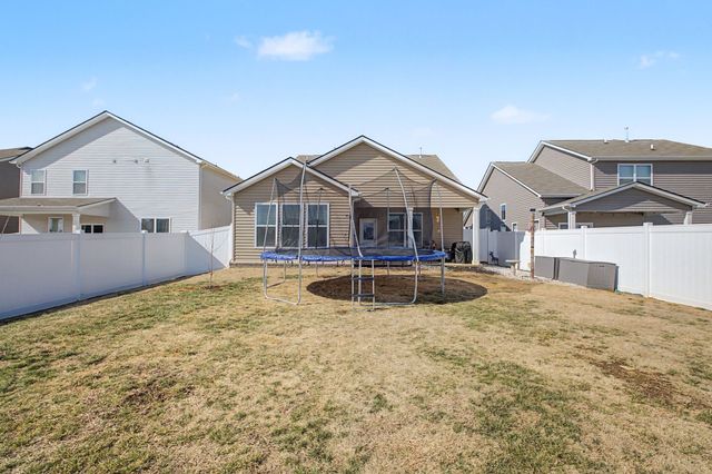 1253 Inverness Pass, Lebanon, TN 37087