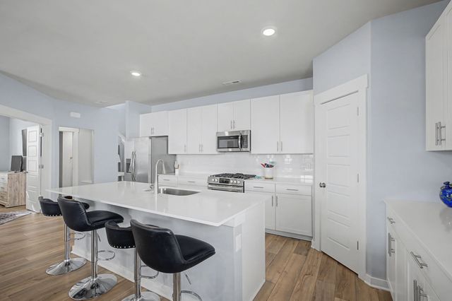 1253 Inverness Pass, Lebanon, TN 37087