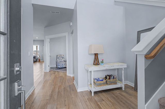 1253 Inverness Pass, Lebanon, TN 37087