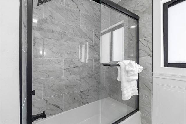 475 115TH AVENUE, Treasure Island, FL 33706