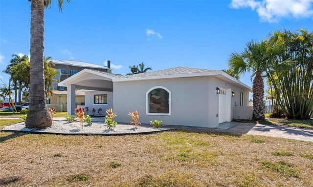 475 115TH AVENUE, Treasure Island, FL 33706