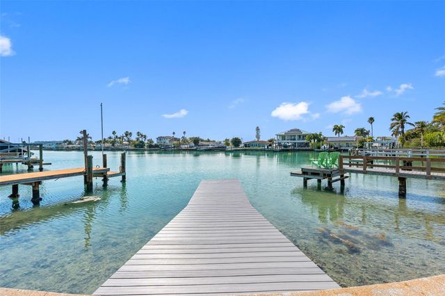 475 115TH AVENUE, Treasure Island, FL 33706