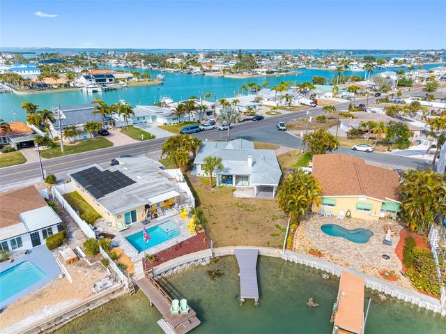 475 115TH AVENUE, Treasure Island, FL 33706