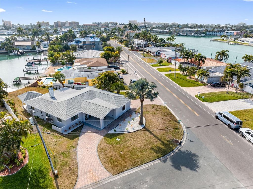 475 115TH AVENUE, Treasure Island, FL 33706