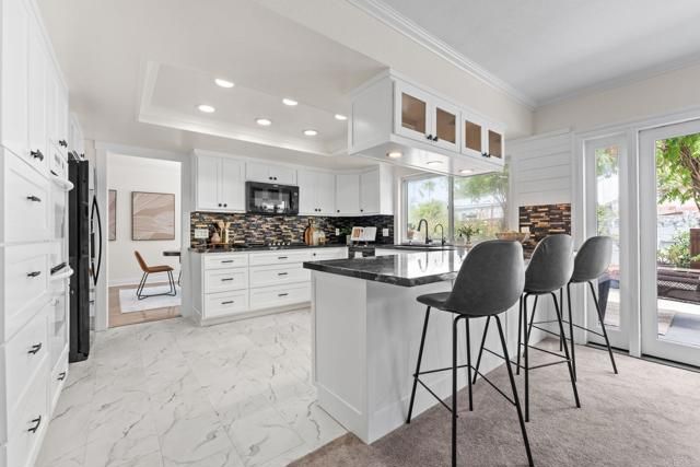 939 Chablis Lane, Vista, CA 92083