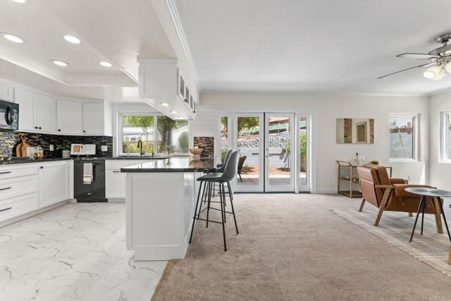 939 Chablis Lane, Vista, CA 92083