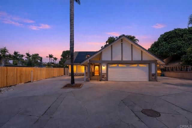 939 Chablis Lane, Vista, CA 92083