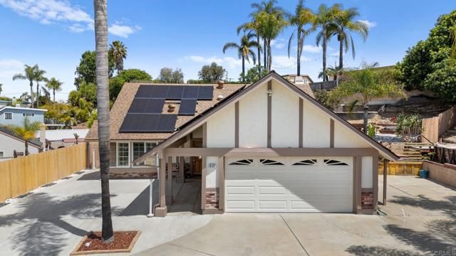 939 Chablis Lane, Vista, CA 92083