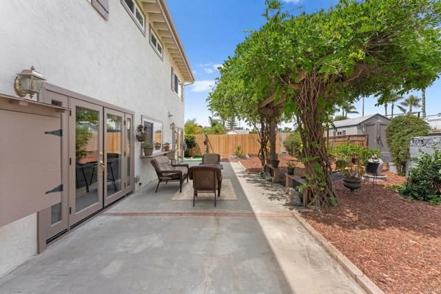 939 Chablis Lane, Vista, CA 92083