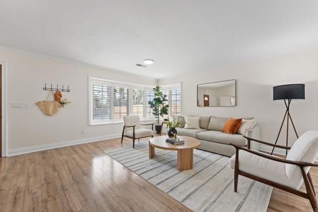 939 Chablis Lane, Vista, CA 92083