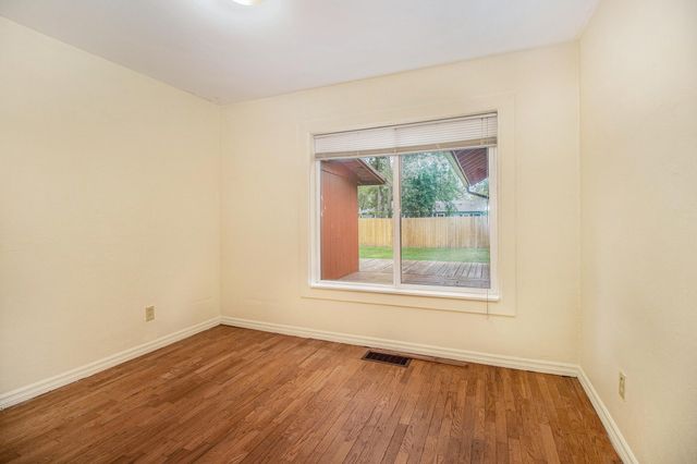 1316 Knollwood Avenue, Kalamazoo City, MI 49006