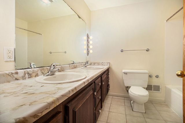 1316 Knollwood Avenue, Kalamazoo City, MI 49006