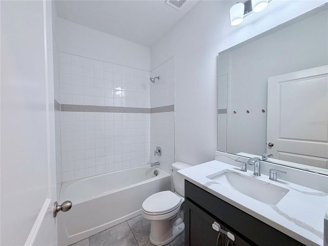 9136 CAPE COD ROAD, Deland, FL 32724