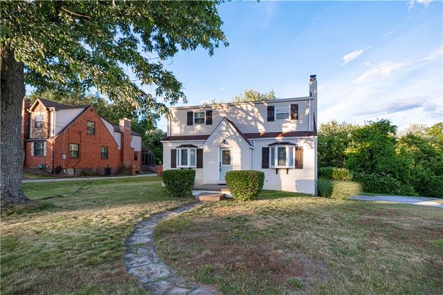 22 Herbst Rd, Kennedy Twp, PA 15108