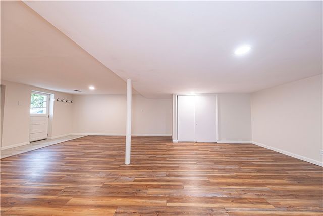 22 Herbst Rd, Kennedy Twp, PA 15108
