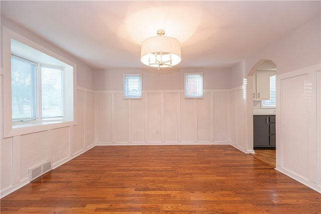 22 Herbst Rd, Kennedy Twp, PA 15108