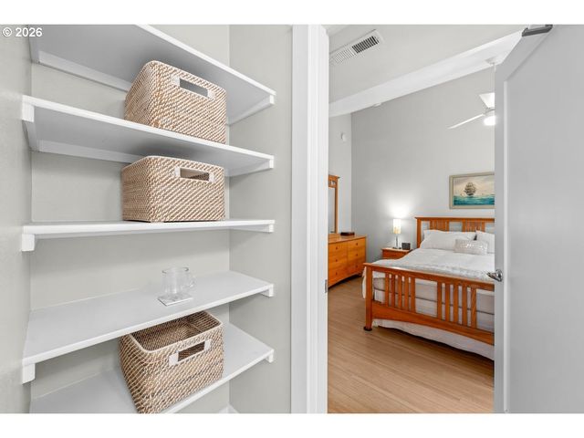 3808 Ne 7TH Ave, Portland, OR 97212
