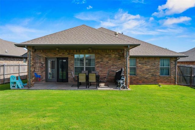 8716 SW 38th Street, Oklahoma City, OK 73179