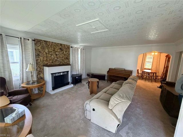 135 Howe ST, Norfolk, VA 23503