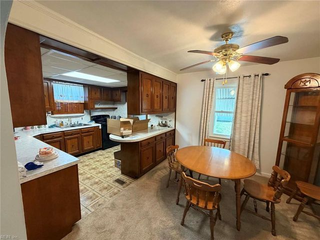 135 Howe ST, Norfolk, VA 23503