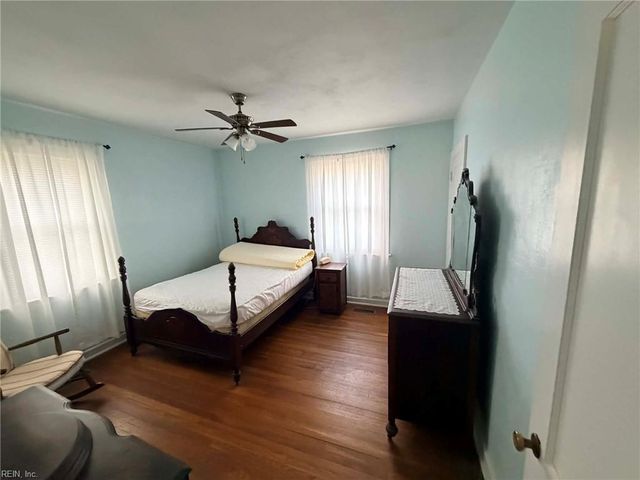 135 Howe ST, Norfolk, VA 23503