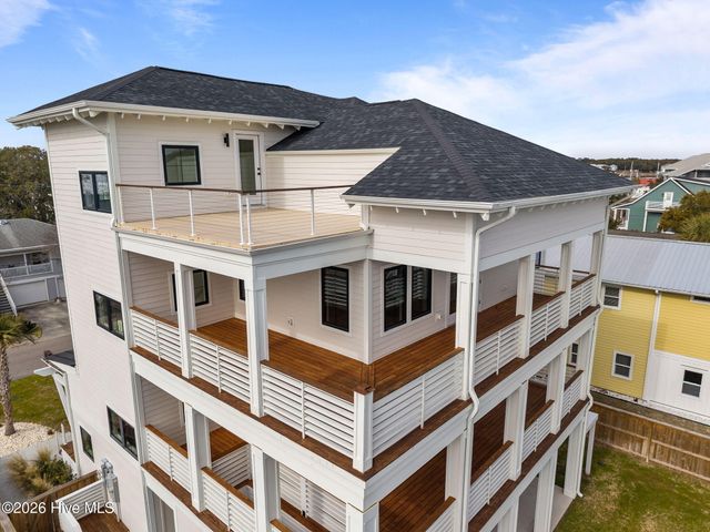 220 Georgia Avenue, Carolina Beach, NC 28428