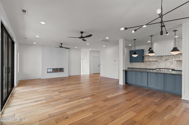 220 Georgia Avenue, Carolina Beach, NC 28428