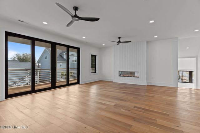 220 Georgia Avenue, Carolina Beach, NC 28428