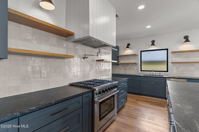 220 Georgia Avenue, Carolina Beach, NC 28428