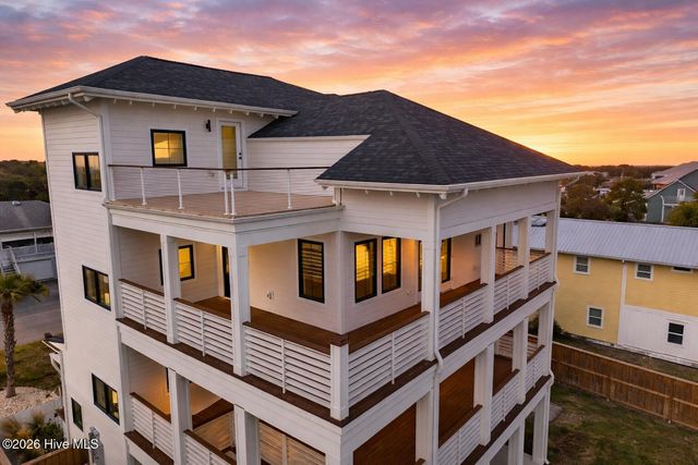 220 Georgia Avenue, Carolina Beach, NC 28428