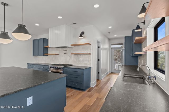 220 Georgia Avenue, Carolina Beach, NC 28428