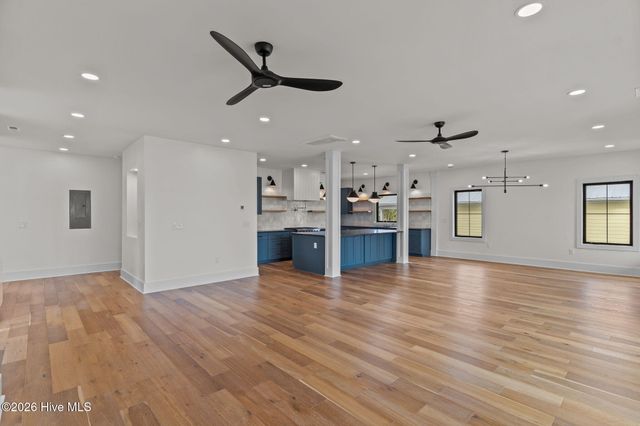 220 Georgia Avenue, Carolina Beach, NC 28428