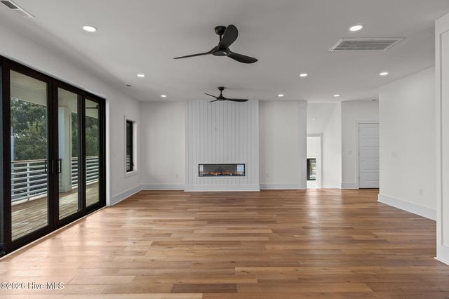 220 Georgia Avenue, Carolina Beach, NC 28428