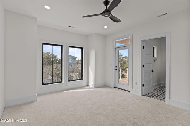 220 Georgia Avenue, Carolina Beach, NC 28428