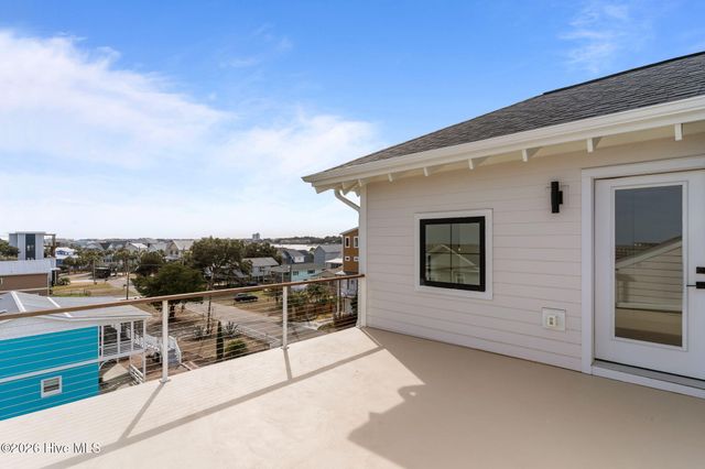 220 Georgia Avenue, Carolina Beach, NC 28428