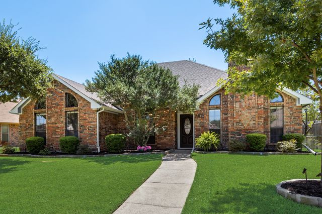 1908 Lavaca Trail, Carrollton, TX 75010