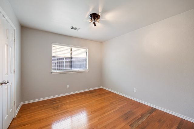 1908 Lavaca Trail, Carrollton, TX 75010