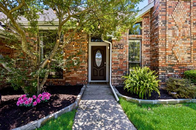 1908 Lavaca Trail, Carrollton, TX 75010
