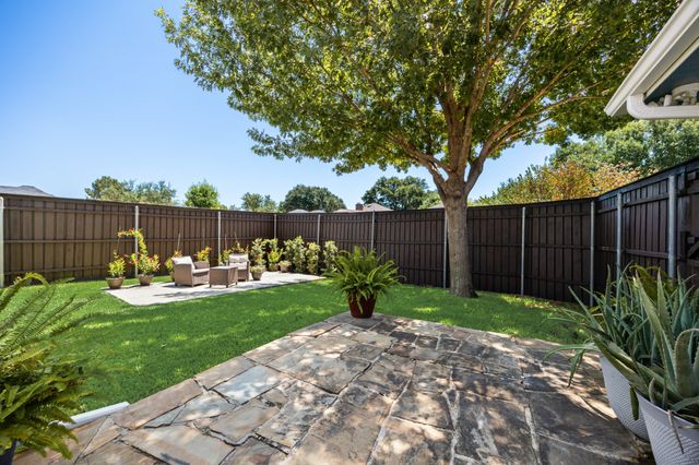 1908 Lavaca Trail, Carrollton, TX 75010