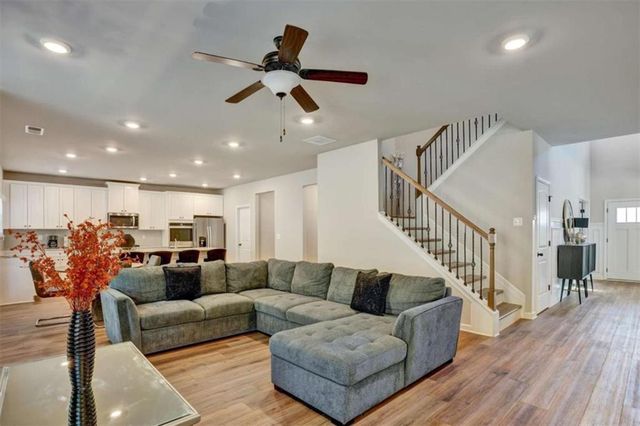 416 Traditions Lane, Hampton, GA 30228