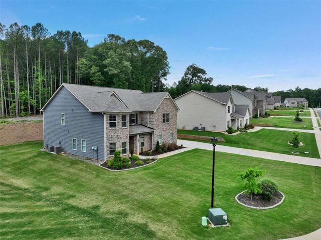 416 Traditions Lane, Hampton, GA 30228