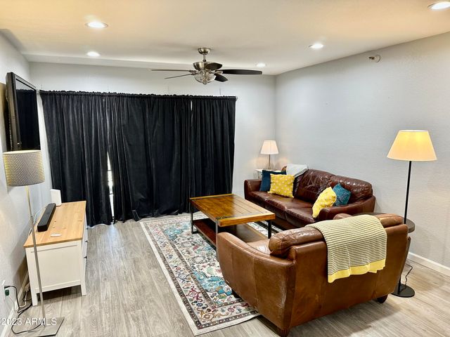 8020 E THOMAS Road 113, Scottsdale, AZ 85251