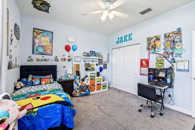 7222 NW Farnsworth Circle, Port St Lucie, FL 34987