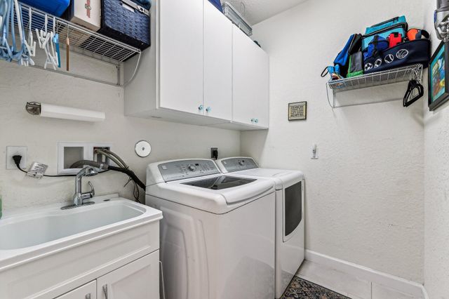 7222 NW Farnsworth Circle, Port St Lucie, FL 34987