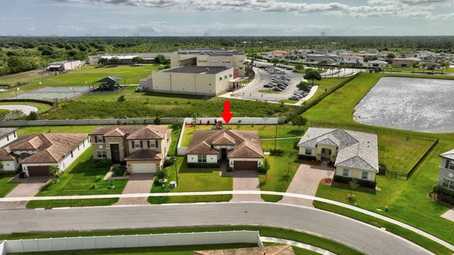 7222 NW Farnsworth Circle, Port St Lucie, FL 34987