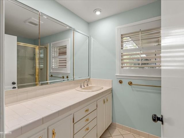 470 Pennsylvania Avenue, Shreveport, LA 71105