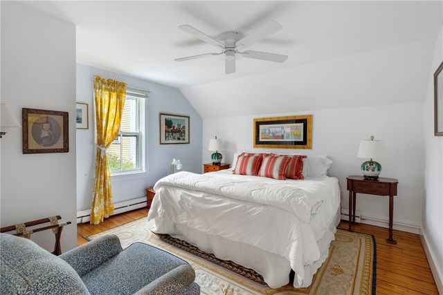 15 Cross Street, Newport, RI 02840